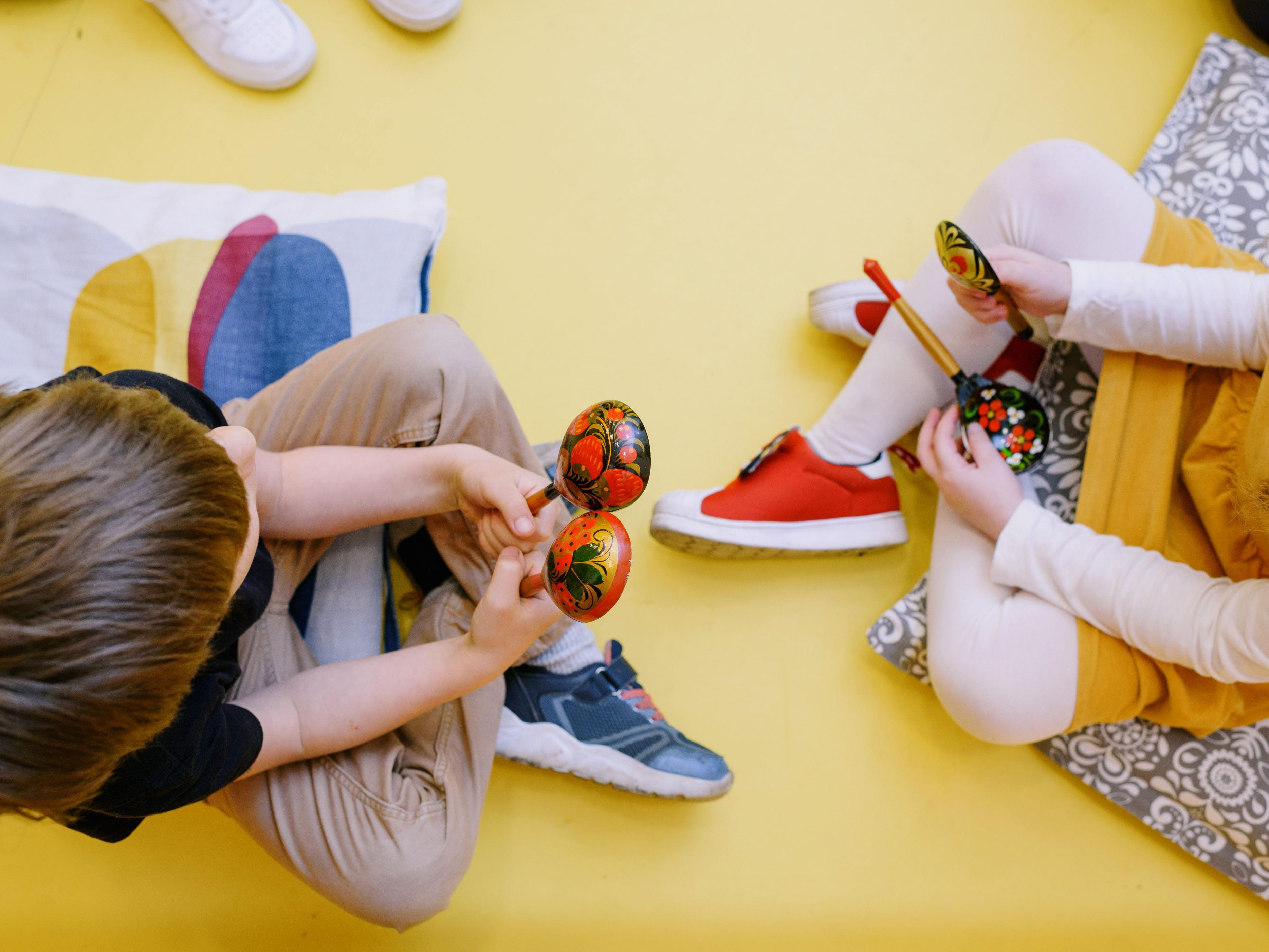 kids with maracas